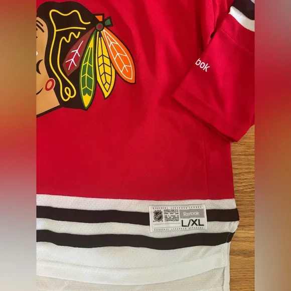 CHICAGO BLACKHAWKS Reebok Hockey Jersey Youth L/XL #88 Patrick Kane NHL Sports - Picture 3 of 7